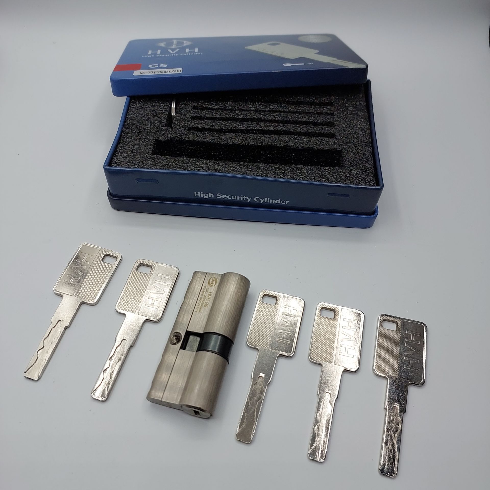 مغزی تسمه دار  نشکن (هرجعبه شامل یک مغزی)